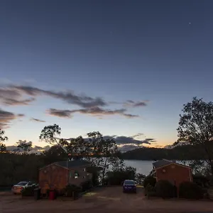 Lake Monduran Holiday park