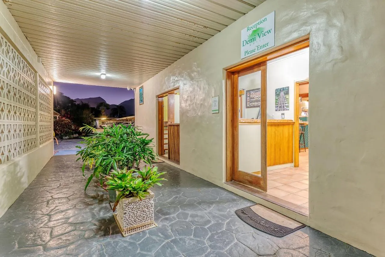 Demi View Motel Mossman