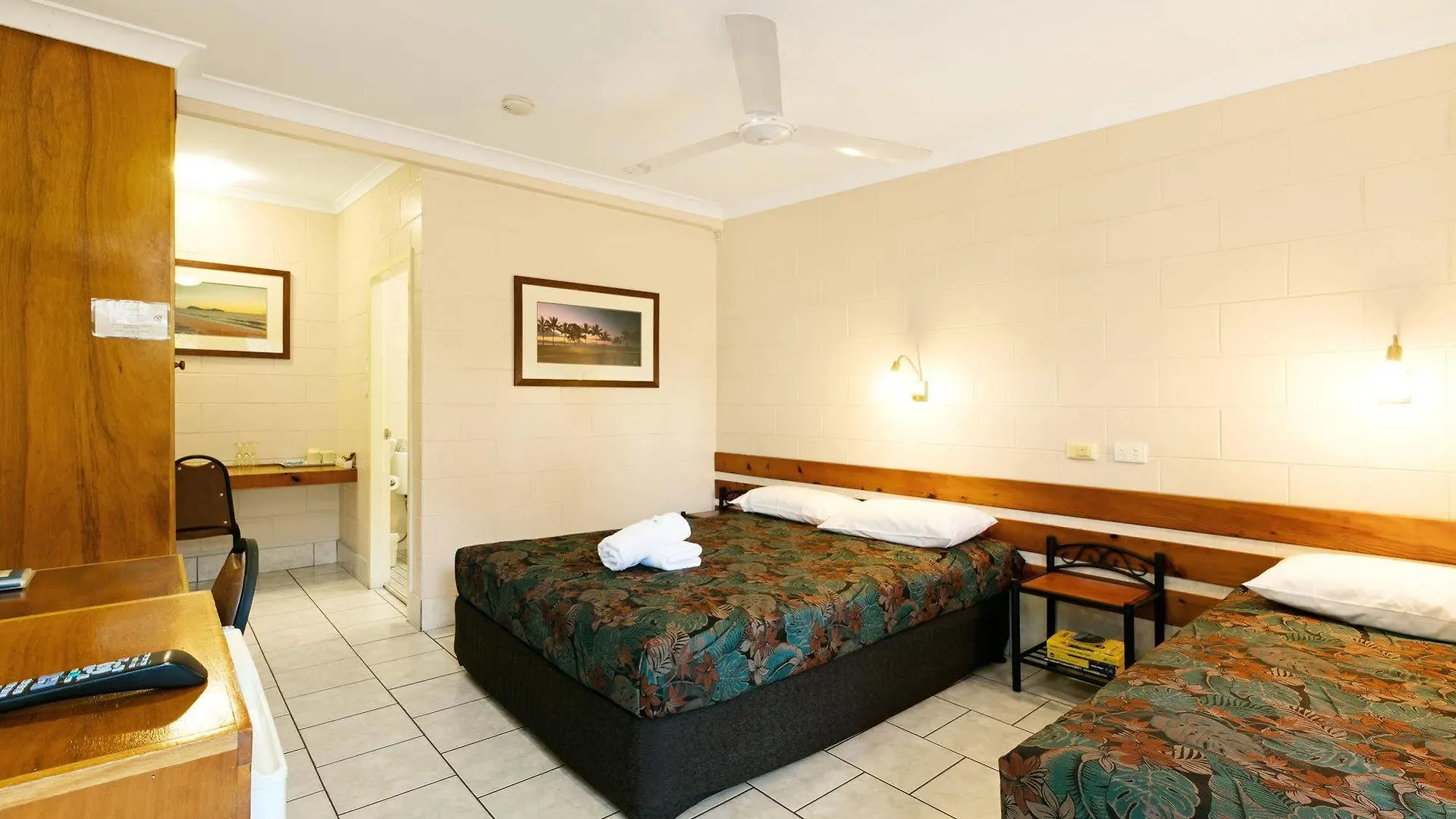 Demi View Motel Mossman