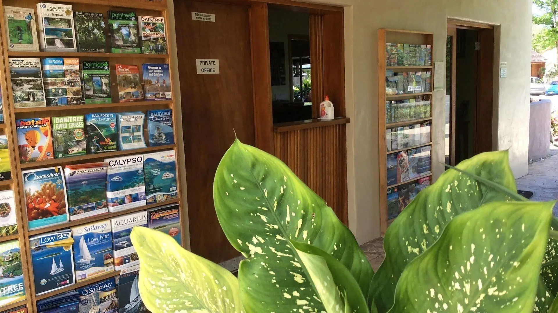 Demi View Motel Mossman